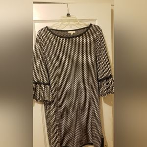 Max Studio Black and cream print dress with bell sleeves